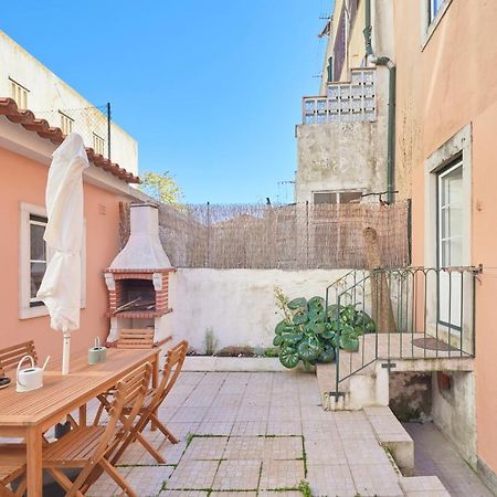 Amazing Terrace And Riverview In Historical 리스본 외부 사진