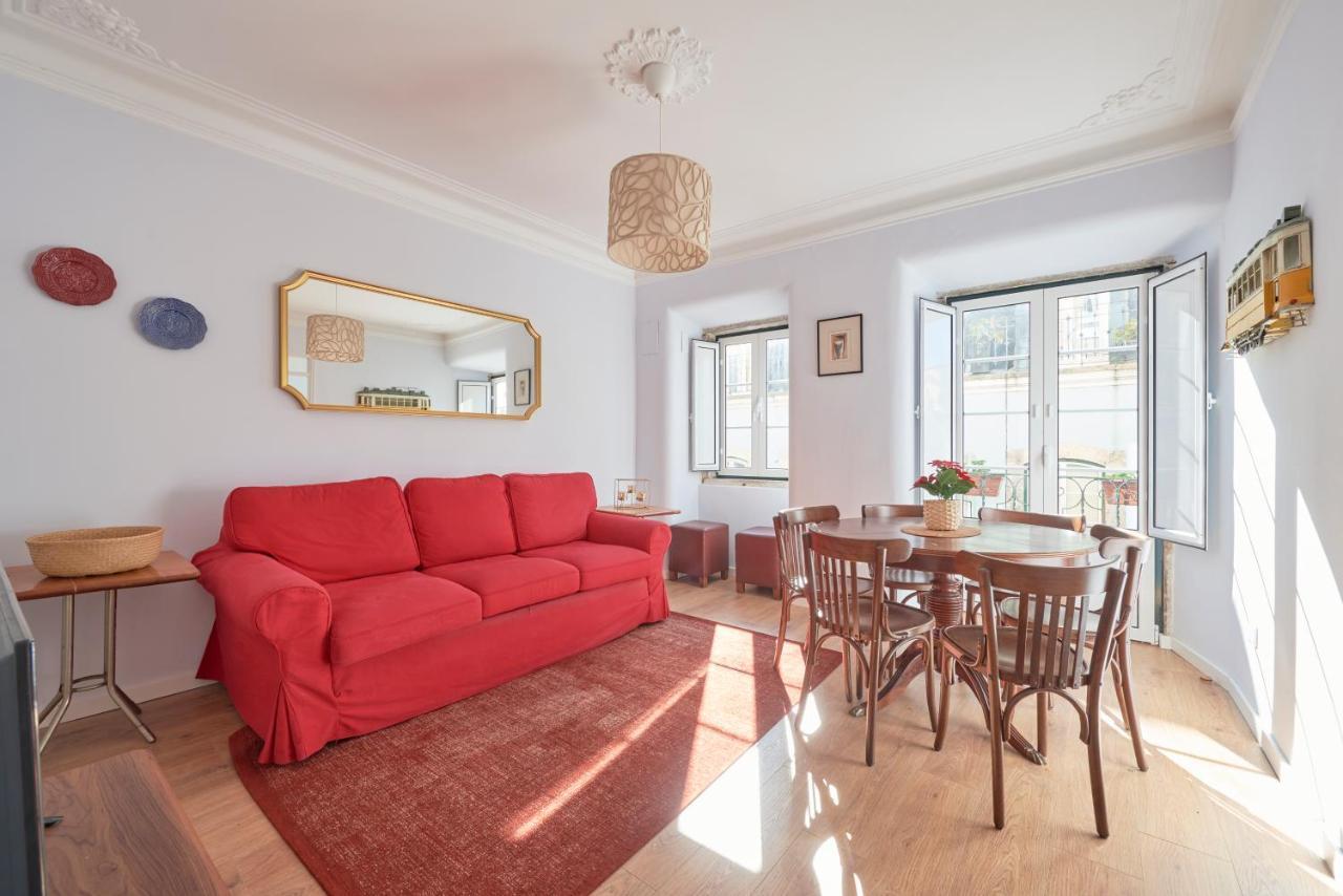 Amazing Terrace And Riverview In Historical 리스본 외부 사진